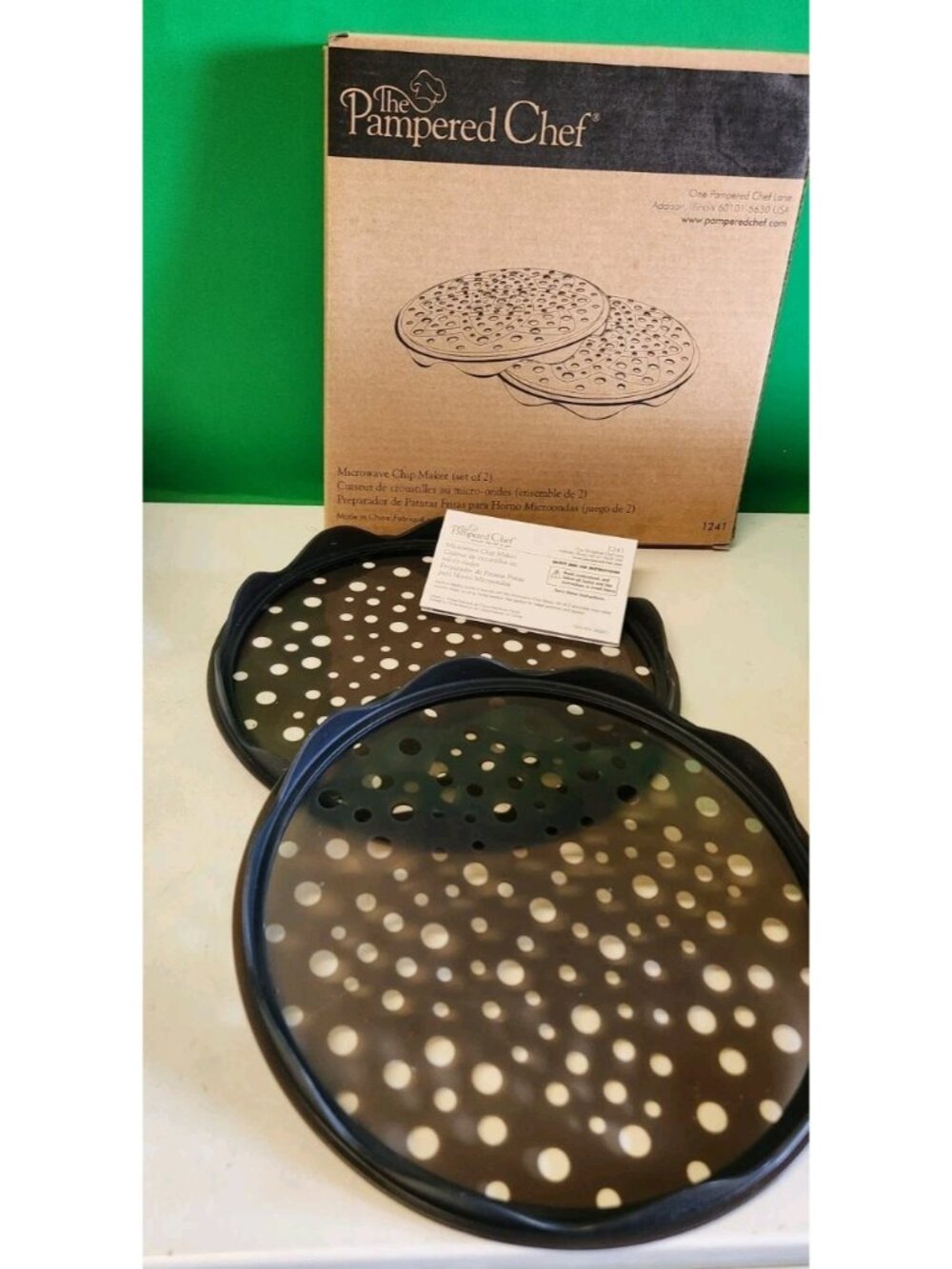 Pampered Chef Microwave Chip Maker 1241  Homemade Set 2 Open Box. Read Below